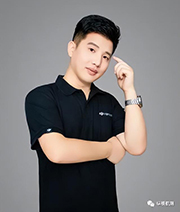 李明